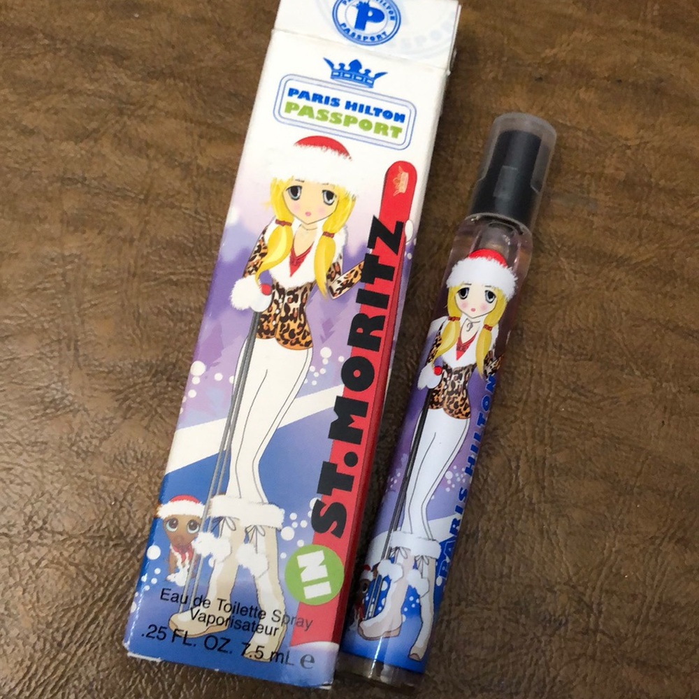 Paris Hilton Travel Purfume